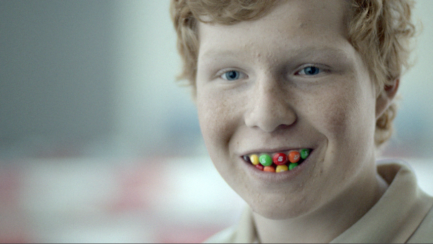 Skittles, Smile - DDB Chicago + Carlos Lowenstein at the Whitehouse Post Chicago