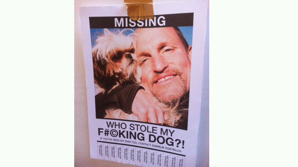 Seven Psychopaths Leave Note on the Whitehouse Post London's door for Lisa Gunning